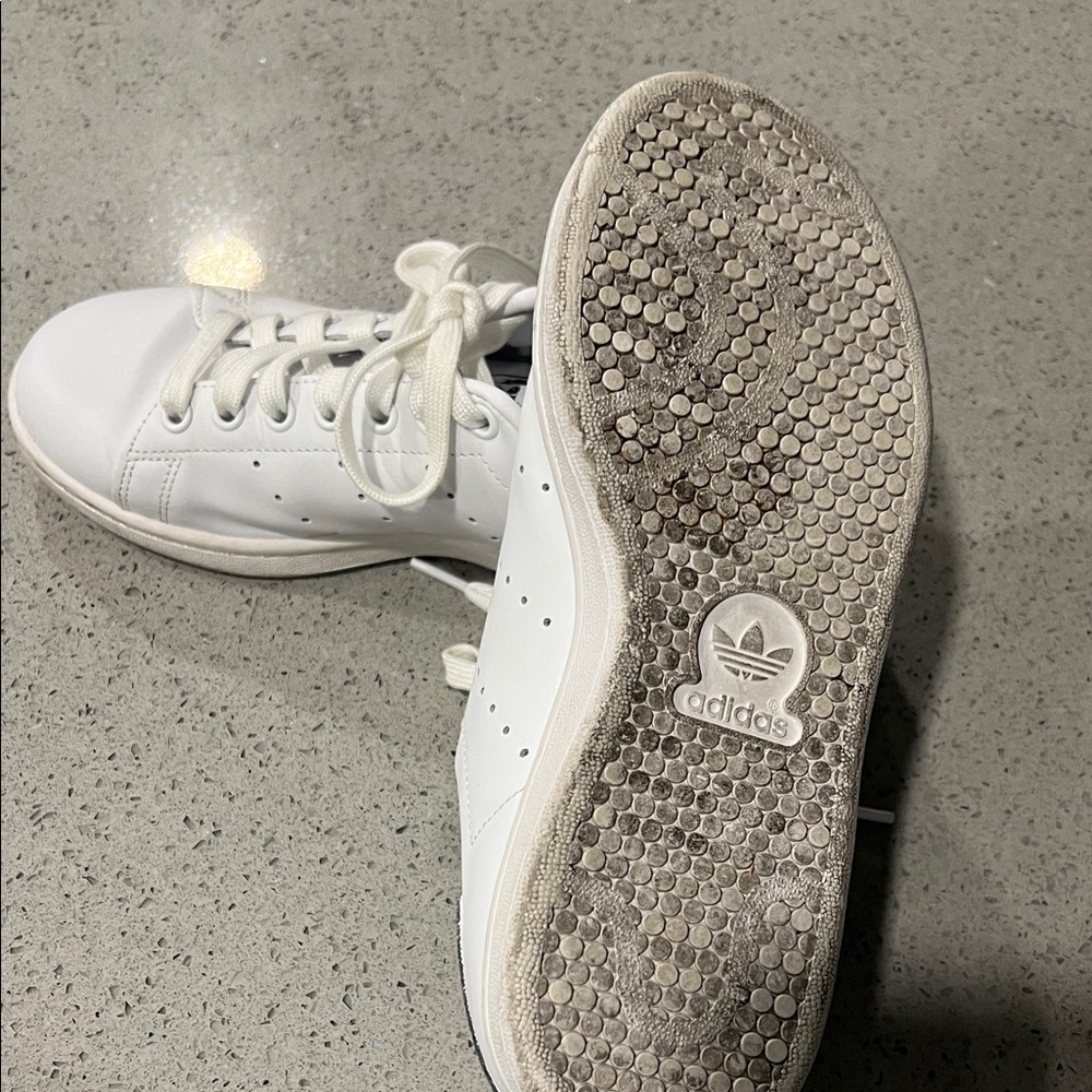 Adidas Stan Smith White and Black Women's Sneakers - Picture 5 of 7